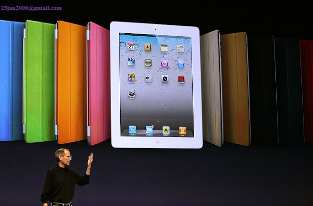 Apple launches the iPad 2.8