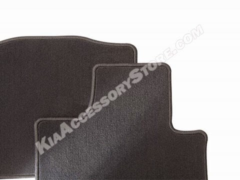 http://www.kiaaccessorystore.com/kia_cadenza_carpeted_floor_mats.html