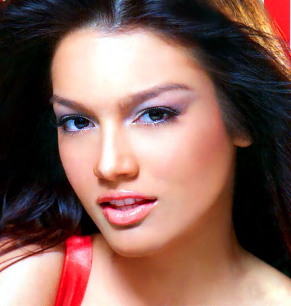 Zuleyk Rivera Mendoza Hot Photo