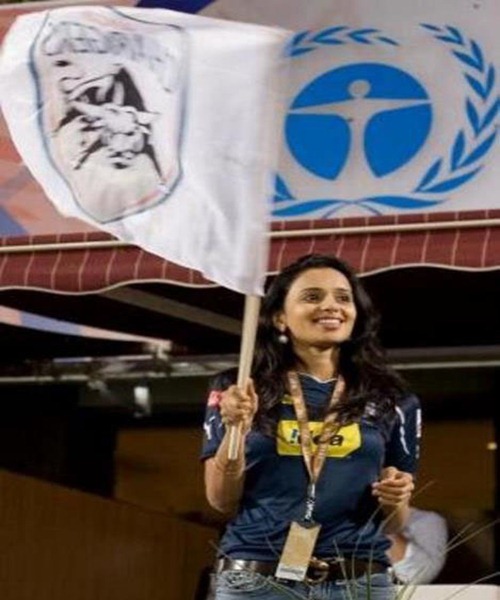 Gayatri Reddy Wallpapers - Deccan Chargers IPL Team Owner