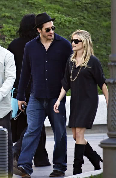 Reese Witherspoon and Jake Gyllenhaal Officially Split Up