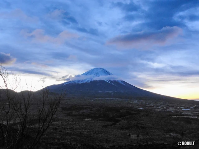 山梨百名山・竜ヶ岳からの景色