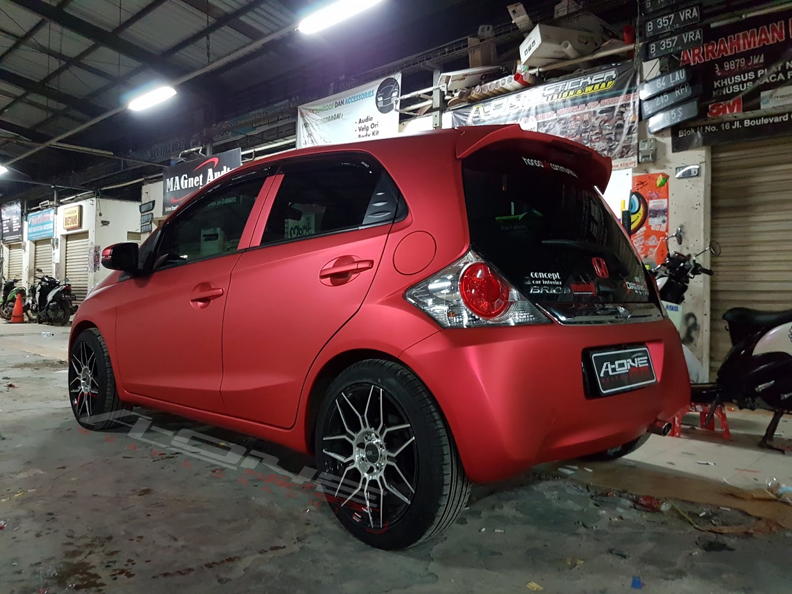 Cutting Sticker Mobil Modifikasi Sticker Depok Jakarta Bogor Brio