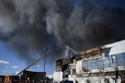 Pasar Makanan Terbesar  Dunia di Kota Paris Terbakar 
