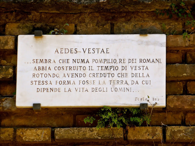 TEMPIO DI VESTA-roma