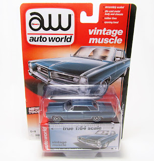 Auto World Vintage Muscle 1964 Pontiac Grand Prix