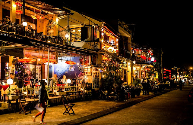 Cycling tour around Hoi An old town 3