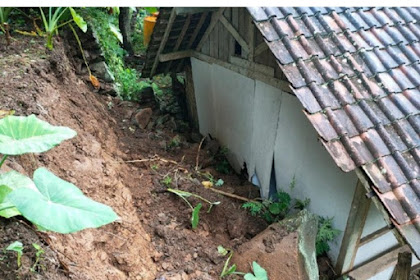 Longsor Trenggalek terjadi di dua titik, satu rumah rusak