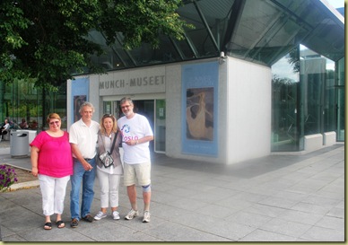 OsloBG - last Day - Outside Munch Museum