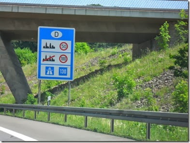 Allemagne - Limitation vitesse sur autoroute ~ 18.05-11 (1)