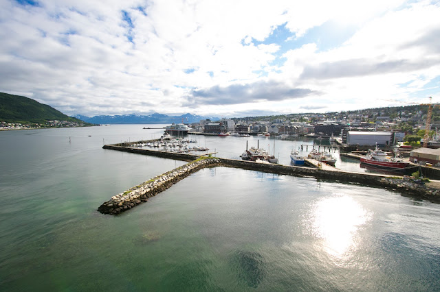 Vista dal ponte Bruvegen Bridge-Tromsøbrua-Tromso