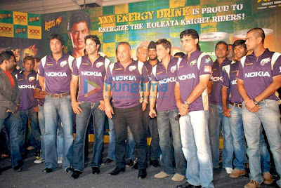 SRK ties up with XXX energy drink for Kolkatta Knight Riders and jersey launch image