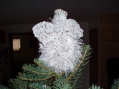 Angel tree topper 3