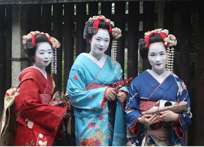 4 Sifat Unik Gadis Jepang