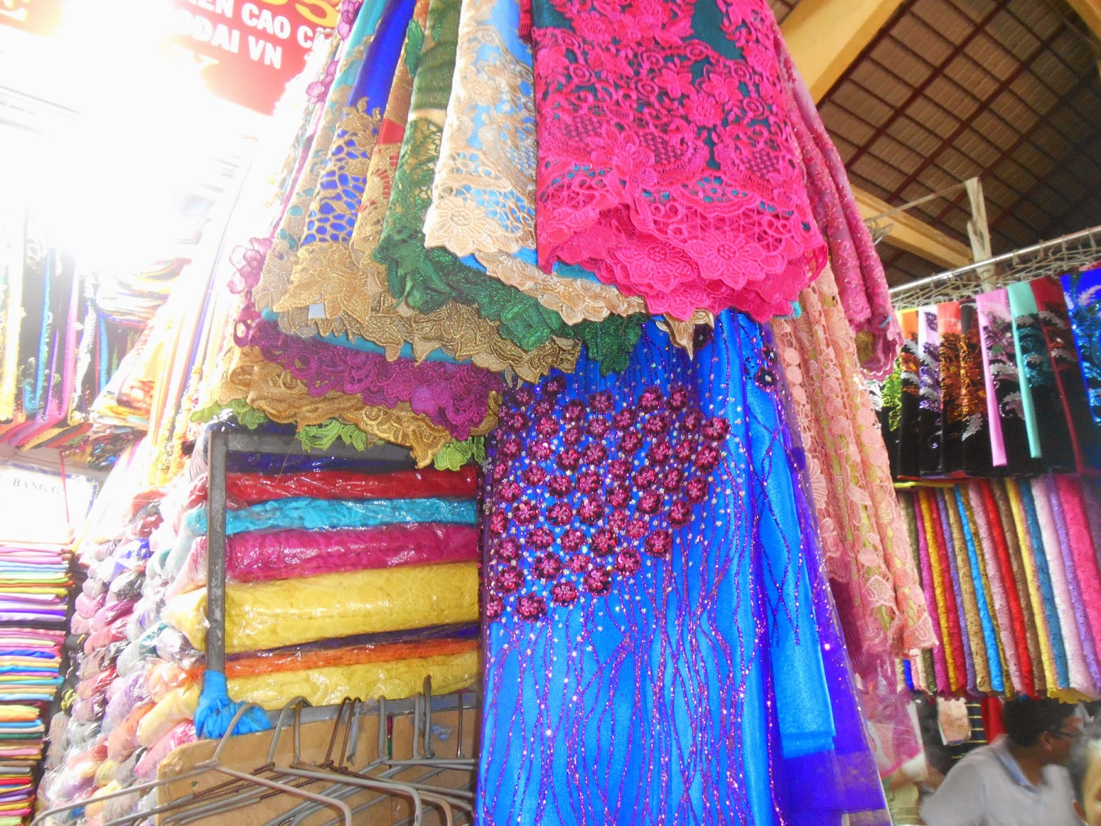 Vietnam  Part 1 Shoping dan membeli belah kain  pasang beg 