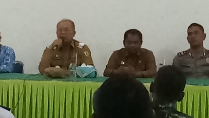 Bupati Ir.H.Soekirman, Survey Pasar Menjelang Nataru di Pasar Tradisional Kecamatan Dolok Masihul demi Tertib Ukur.