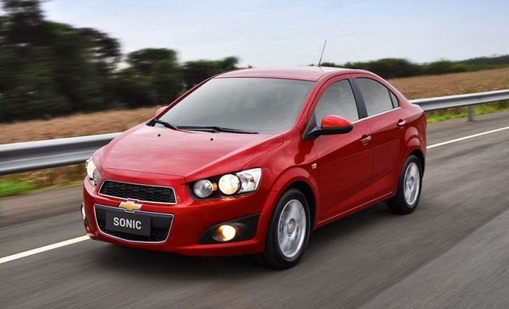 Chevrolet Sonic Sedan é na Rumo Norte - Presença marcante que reforça a sua personalidade.