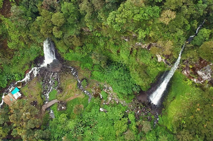 Air terjun Cibeureum Cianjur