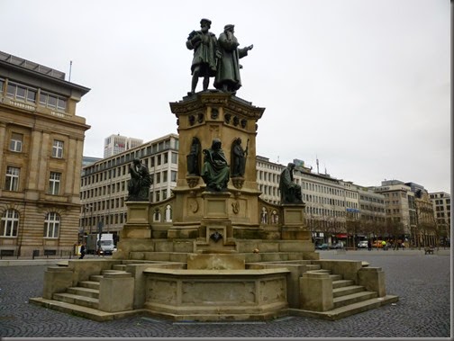P1020582