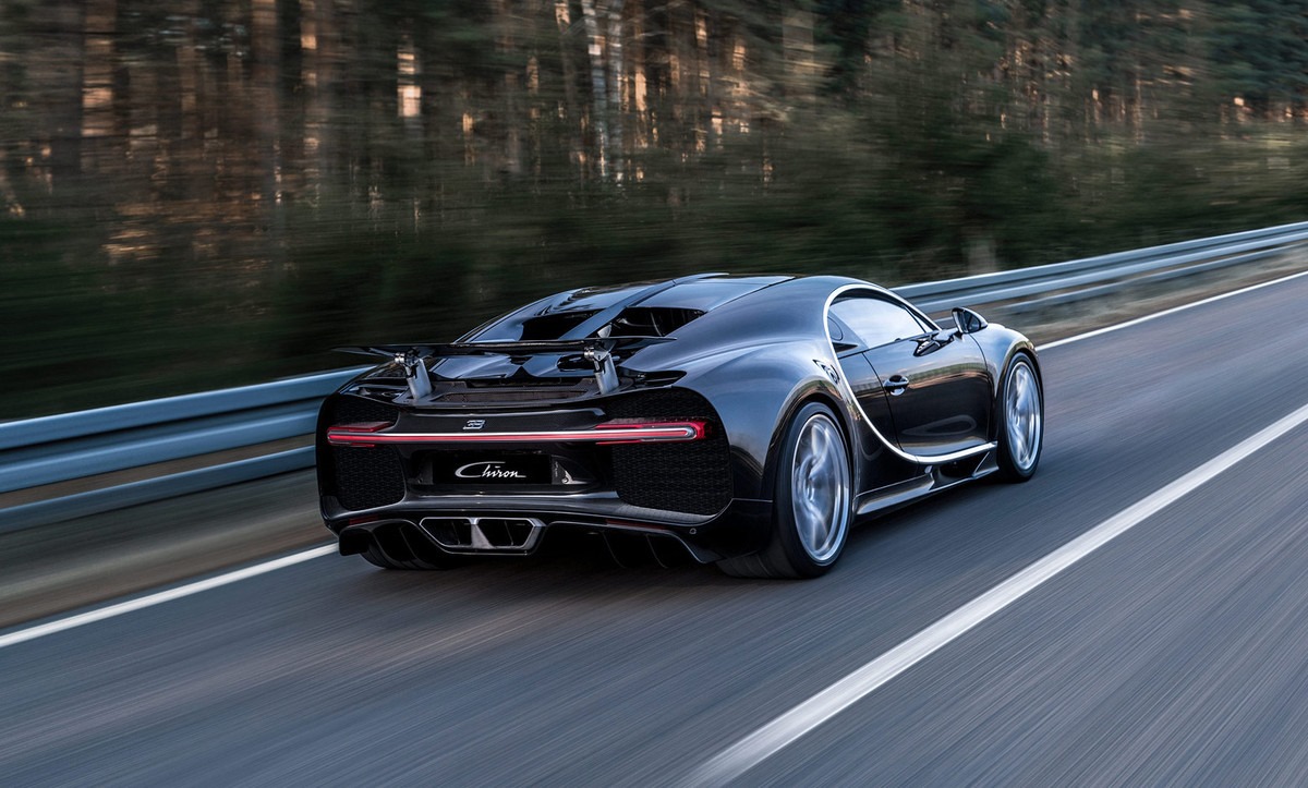 Bugatti Chiron – $2.5 Million (2)