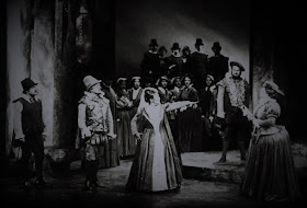 Soprano JUNE BRONHILL (center) in the title rôle of Victoria State Opera's 1976 production of Gaetano Donizetti's MARIA STUARDA [Photograph © by Victoria State Opera]