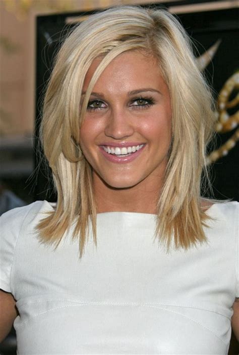  Sexy Hairstyles For Medium Length Hair 