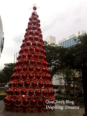 singapore christmas, christmas tree