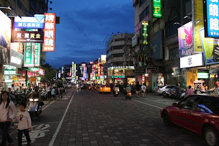 taichung feng jia night market