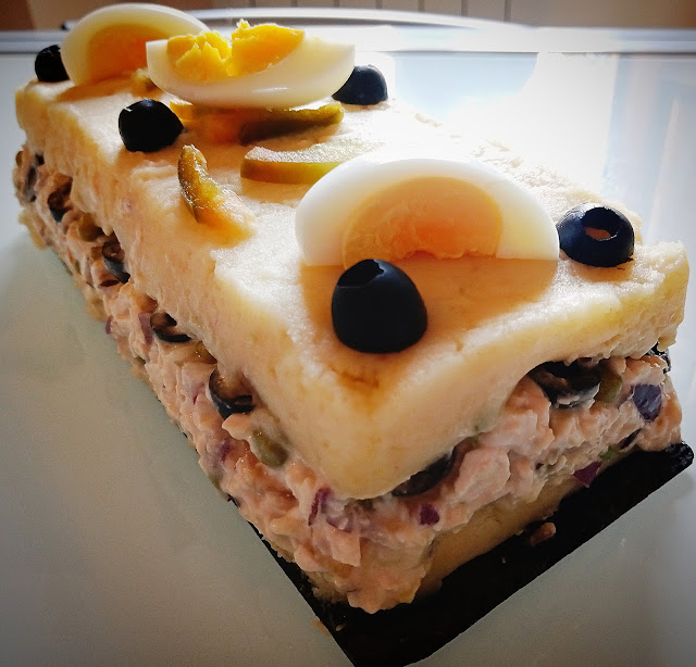 Causa rellena de pollo