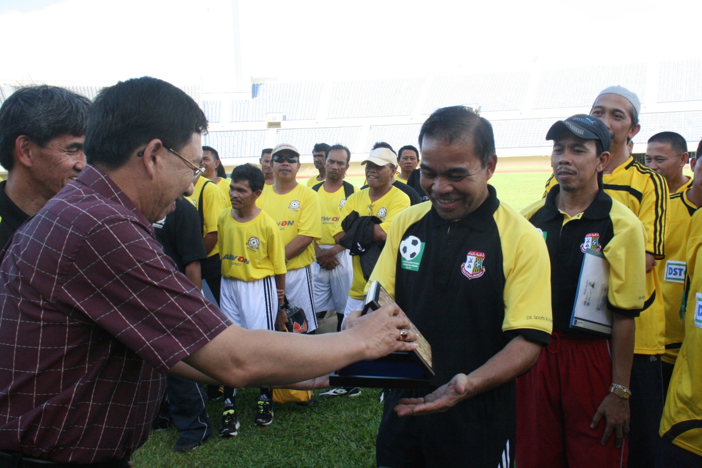 VETERAN FOOTBALL ASSOCIATION: MAJLIS PEMBUKAAN RASMI 