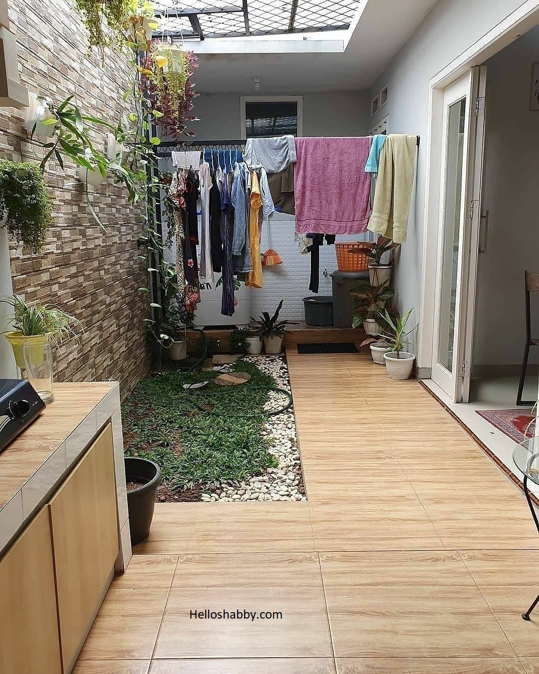Ide Terbaru 6 Desain Laundry Room Dan Tempat Jemuran Dalam Rumah HelloShabbycom Interior And Exterior Solutions