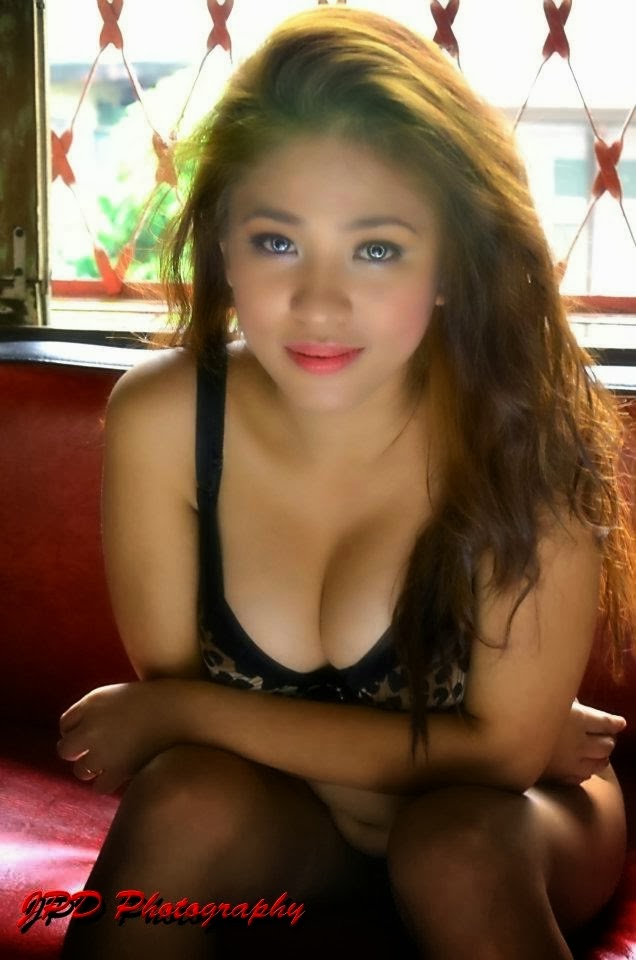 sexy asian girls nude pics 01
