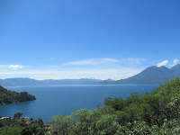 lago atitlan viaggio in solitaria