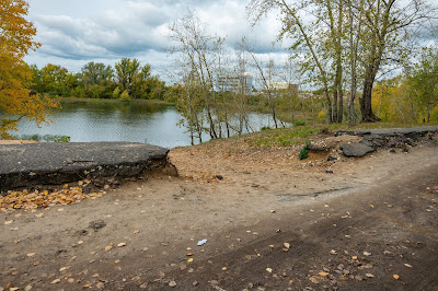 Прорыв пешеходной дорожки