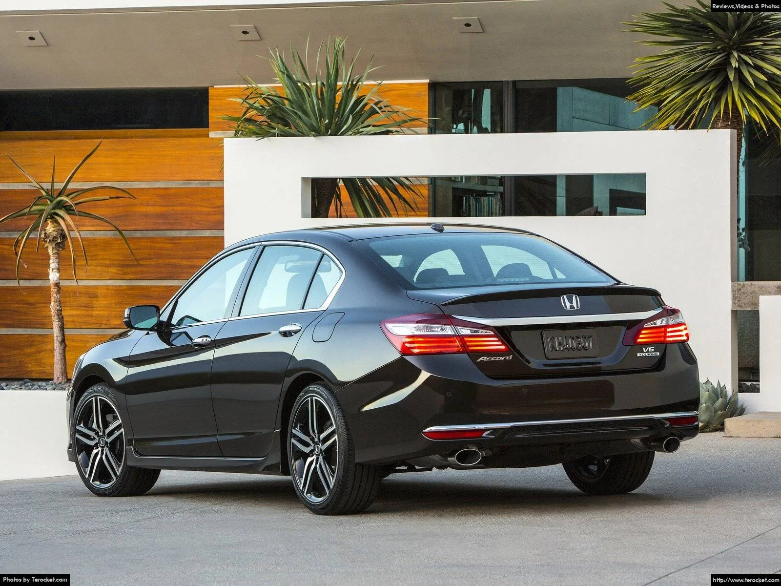 Hình ảnh xe ô tô Honda Accord 2016 & nội ngoại thất