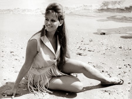 Claudia Cardinale 034