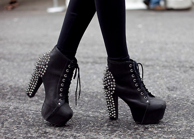 Diabolical Groove: ON SALE: Jeffrey Campbell Lita Spike koossa 38.