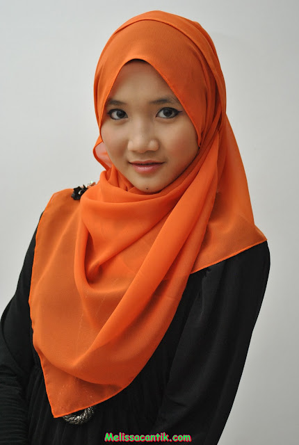 Foto Model Berhijab Cantik, Fatin Lewat! (20 Pic)