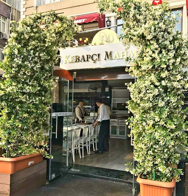 مطعم كبابجي محمود kebapçı mahmut restaurant اسطنبول