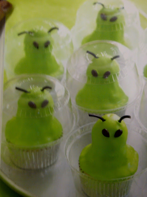 Hello Cupcake aliens
