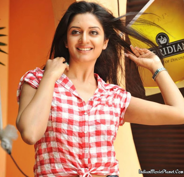 actress vimala raman hot stills jeans shirt