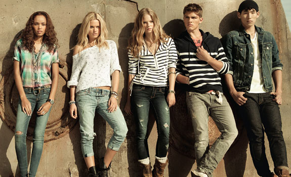 American Eagle clothes now also have a shop in Riyadh, the capital of ...