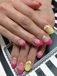 Sizzling-Nail-Art-Ideas-for-Summer