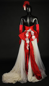 Dracula Lucy Westenra ball gown detail