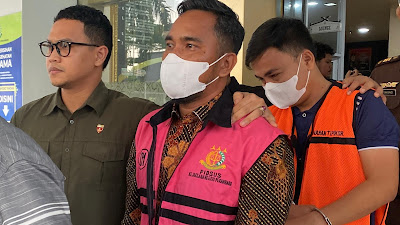 Dugaan Korupsi, Raja Hendra Ditahan Kejari Pekanbaru