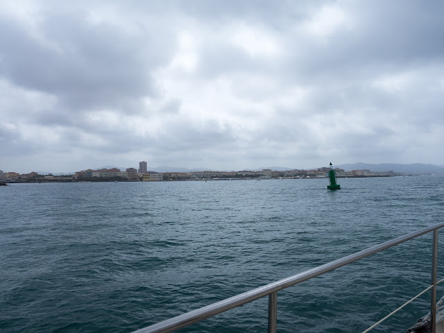 Super Maramu - Maramea uscita dal porto di Livorno