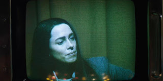   christine chubbuck reddit, christine chubbuck story, on air deaths, christine chubbuck raw video, christine chubbuck kyuss, christine chubbuck movie trailer, christine chubbuck last words, rebecca hall