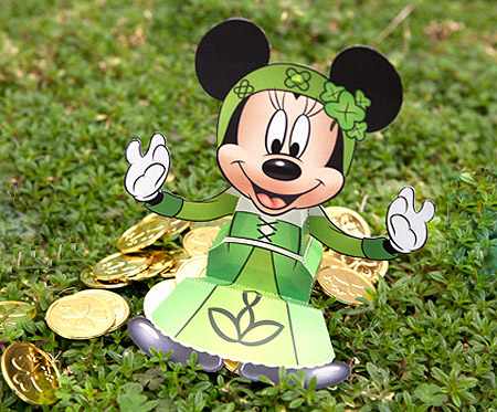 Disney 2012 St. Patrick's Day Papercraft Minnie Mouse Candy Box