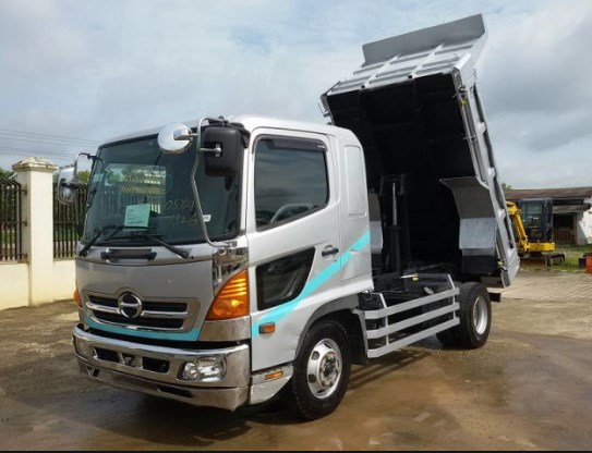 modifikasi dump truck hino warna silver