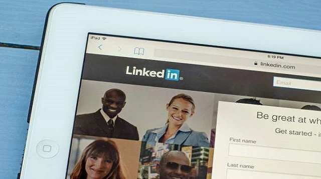 Cara Menggunakan Linkedin untuk Fresh Graduate